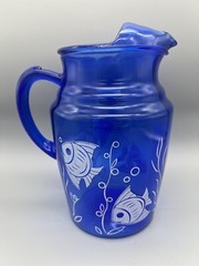 Rare Hazel Atlas Cobalt Blue Pitcher 86 oz White Angel Fish Vintage 1930’s VGC!