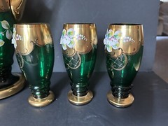 Vtg Bohemian Emerald Green 24k Gold Pained Flowers Water Pitcher & Glass Set