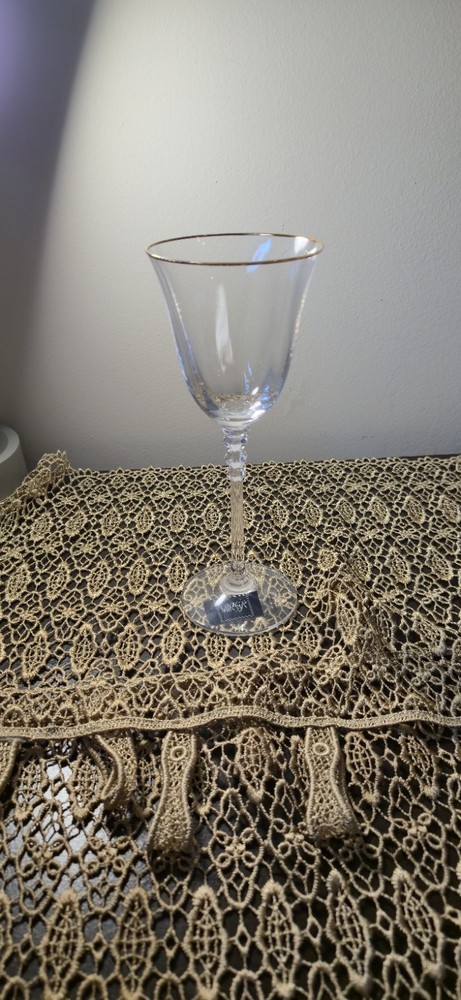 Set of 4 Mikasa – Sonata Gold – Wine Glass – 8”