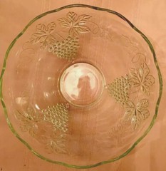 Anchor Hocking Punch Bowl Set Pressed Glass Grape Design 12 Cups+Holders Ladle