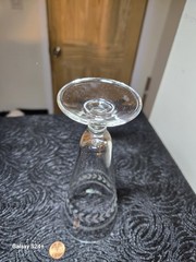 (1) Vintage Footed Pilsner Etched Glass Stripe & Laurel Band, 7-1/4 in. Clear