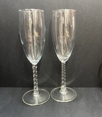 Cristal D’Arques fluted champagne glasses featuring signature twisted stem 2 pcs
