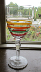 Set of 5 Vintage Rainbow Striped Glass Footed Drinkware Glasses – 9oz – 7 1/8″ t