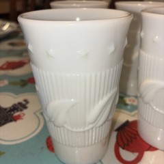 White Milk Glass Tumbler Drinking Glass, Rare Leaf Stripe Dot Pattern, Set Of 4