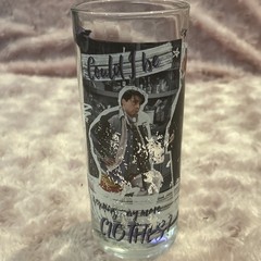 FRIENDS – T V SHOW SET OF 4 TUMBLERS 6” X 2 5/8”