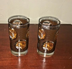 Set of 2 Vtg Libby Brown Leather and Wild Animals Design 8oz Drinking Glasses