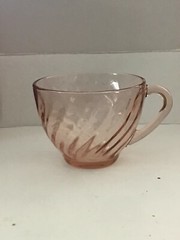 Vintage Arcoroc France Glassware Rosaline Pink Swirl Tea Coffee Cup