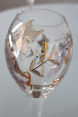 2 Romania 6 3/4″ Wine Glasses 3 1/2 oz Grapes Painted Etched Aperitif NEW LABELS