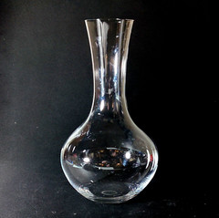 RIEDEL VIVANT OPEN DECANTER, Lead Free Crystal, 9 3/4 in, 48 oz, AUSTRIA