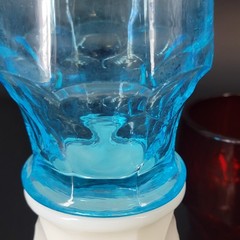 Set of 3 1960s Georgian Honeycomb Pattern Glass Tumblers Red White Blue 4″ T