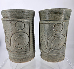 Set of 2 Asian-inspired STUDIO ART POTTERY TUMBLERS GLASSES Signed 5.25″ 16 oz