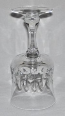 KOSTA BODA ~ Solid Fine Crystal 6.25″ Stemmed RED WINE GLASS (Prince) ~ Sweden