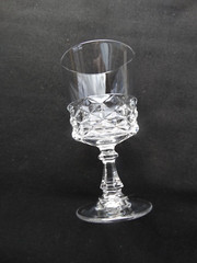Cristal D`Arques-Durand Blown Diamond 3 5/8th» Cordial Stem 1.9oz Very Good Cond