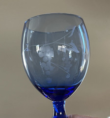Vintage Etched Grapes & Vine Colbalt Blue Wine Glass 5.5″ Hand Blown Set of 4