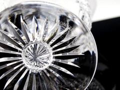 Edinburgh Scotland Crystal THISTLE 4-3/4″ CLARET WINE /CHAMPAGNE GLASS