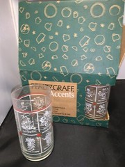 Vintage Pfaltzgraff Grapevine Pattern Glass 6 Tumblers 6.25 in. 17 Oz