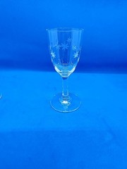 6 Vintage Clear Glass Goblets with Etched Starburst Pattern 3 1/2 Inches Tall