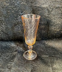 Vintage Pink Rosaline Swirl Champagne Flute Luminarc Arcoroc Glass France Wine