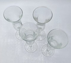 Modernist, Minimalist Set Of 5 Vintage Clear Glass 6″ Tulip Aperitif Glasses