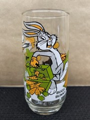 Vintage 1979 Pepsi Collector Series Bugs Bunny Looney Tunes Warner Bros Tumbler