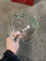 Lenox Holiday Wine Glass Set Of 4 Stemware With Gold Trim Holly Berry New In Box