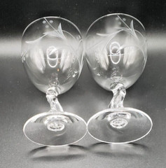 Fostoria Crystal Gray Cut Spring Pattern 4 1/2″ Wine Glass – set of 2