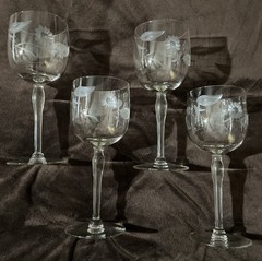 Set of 4 Etched Frosted Floral Clear Stemmed Wine Goblets Glasses 7 3/4” Tall