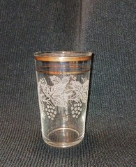 Bartlett Collins Vintage Frosted Grape Vine 22KT Gold Trim 5 Oz Glass Tumbler