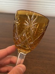 STUNNING VTG Amber Cut To Clear CRISS CROSS & FAN Wine Glass 7.5″H