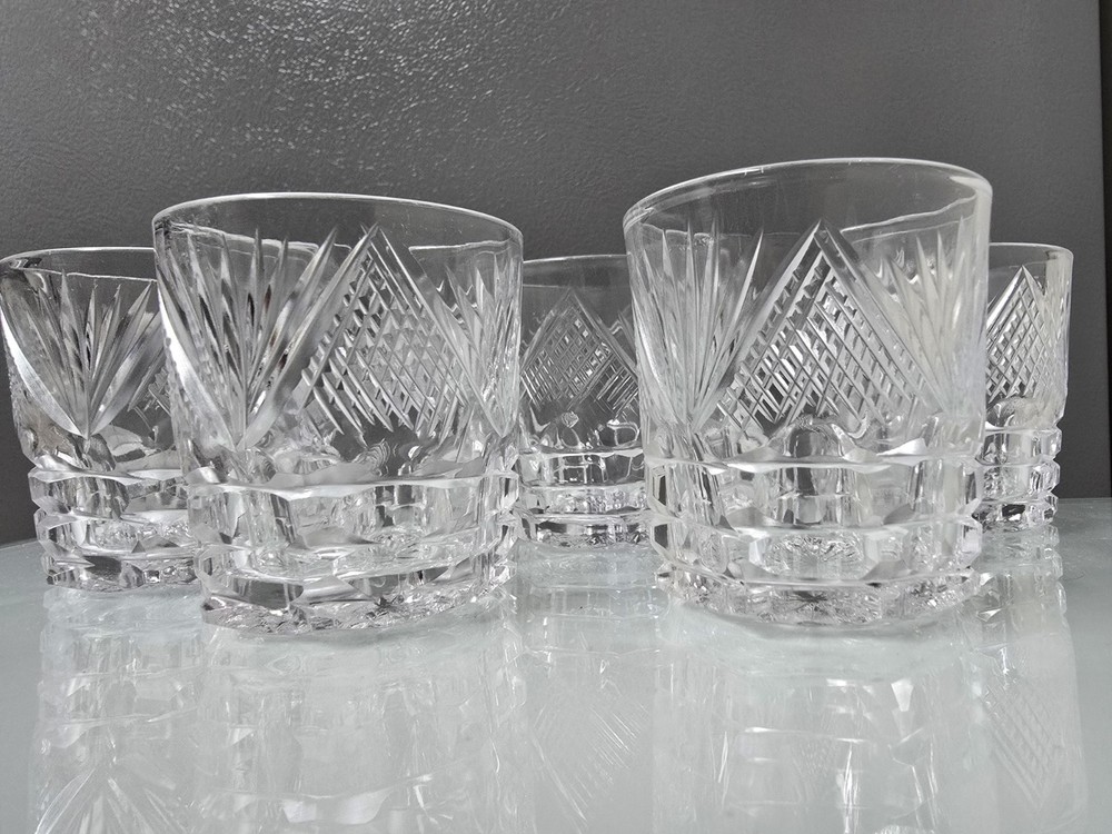 Set of 5 Vintage Hand Cut Crystal Cordial Liqueur Glasses 2.2″ Pinwheel