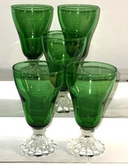 5 Hocking BURPLE/INSPIRATION GREEN 5″ – 4 OZ FOOTED JUICE TUMBLERS