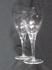 Set of 2 Mikasa Crystal Clear Decorative Wine Glasses