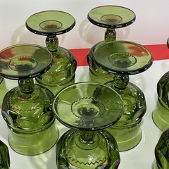 Set of nine Indiana glass green kings crown goblets glasses water iced tea READ