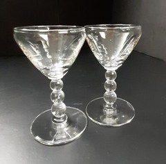 Libbey Knob Hill LIQUOR COCKTAIL Glass ball stem Set of 2
