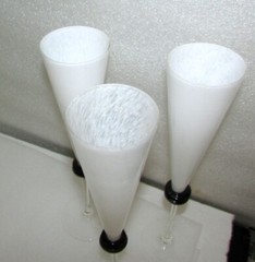 3 UNION STREET EL ROI BLACK WAFER DISC FLUTED CHAMPAGNE GLASSES MINT CONDITION
