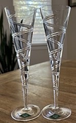 Shannon Crystal Designs of Ireland Champagne Flutes Set of 2 Glasses