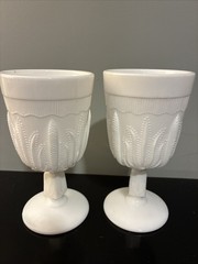 Vintage Fenton Cactus Milk Glass Large Goblets Set Of 2 Beautiful White Nice