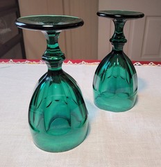 [RETIRED] 2 LIBBEY Duratuff *GIBRALTAR* 6-3/4″ JUNIPER Green WATER GOBLETS 1997+