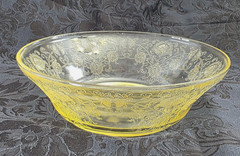 😃 Hazel Atlas FLORENTINE POPPY 8″ Bowl Yellow / Amber