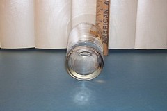 VINTAGE PISCES GLASS**5 1/2 INCHES»**12 OUNCES**EXCELLENT CONDITION