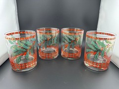 Vintage Culver Mid-Century Christmas Holly & Berry Glassware set of 4