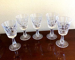 Set of 5 Waterford Crystal 6″ Kylemore Claret Wine Stemmed Signed Glasses-EUC