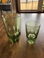 2 Hazel Atlas Thumbprint «Reflection» Avocado Tumblers 24 oz. & 10 oz. Vintage