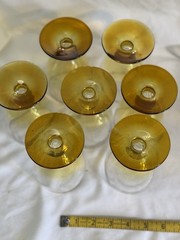 OMBRE HONEY AMBER VINTAGE PEDESTAL WINE/WATER GOBLETS (7)