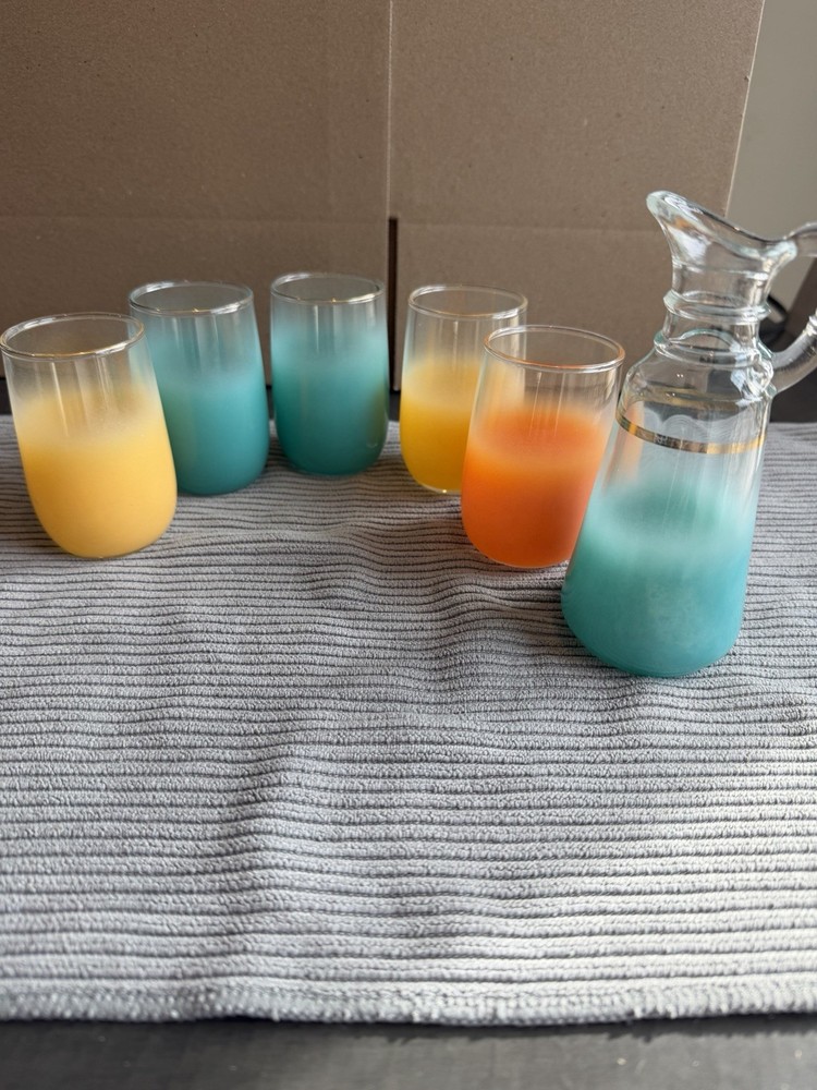 Vintage MCM Blendo Frosted Juice Cups Set Of 5 plus a cruet