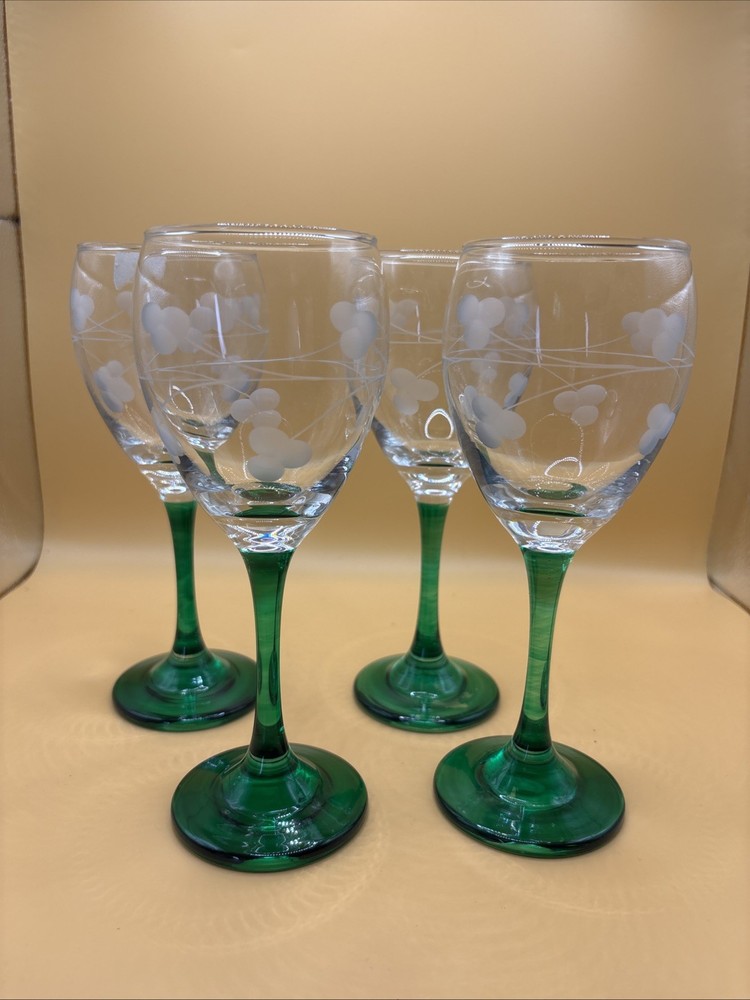 VTG Eamon Glass Emerald Stem Etched Shamrock Lot Of 4 Made in Ireland