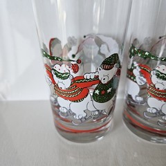 4 Highball Christmas Glasses Tumblers Skating Polar Bears Vintage 6.25″