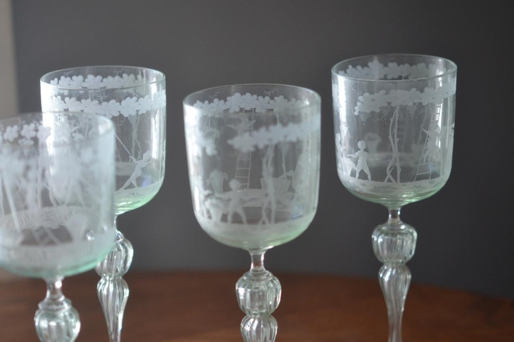 6 Vintage Murano Hand Blown Hand Etched Wine Glasses Mint Green 1950’s Cherubs