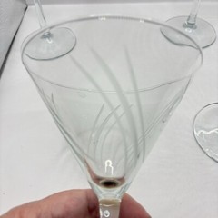 Set Of 4 Crystal High Quality Martini Glasses Variety Etched Designs Barware