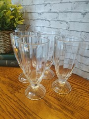4 Vintage Soda Fountain Glasses Milkshake/ Ice Cream Float w/ Pedestal Ribbed